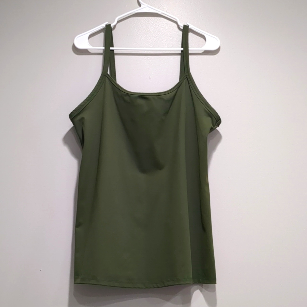 Torrid Active tank